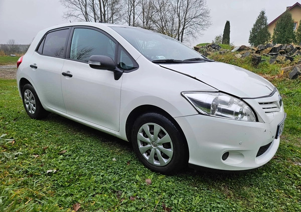 Toyota Auris cena 19788 przebieg: 153789, rok produkcji 2013 z Duszniki-Zdrój małe 781